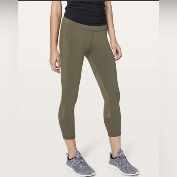 Lululemon Sz 6 Pace Rival 22” Crop Leggings  Dark Olive - Picture 1 of 6